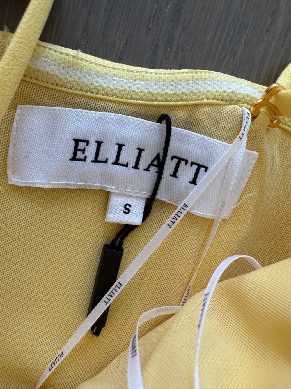 Elliatt Hope Strapless Yellow Floral Appliqué Midi Dress 3D Flower - SMALL - Picture 4 of 11